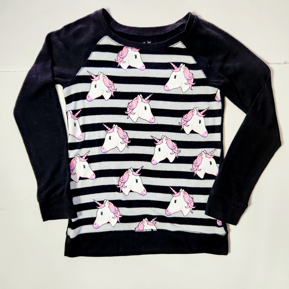 Justice Brand Girl's Unicorn Black And White Long Sleeve Pullover Size: 8